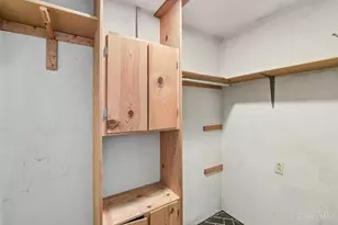 8635 Tudor Ct, Sycamore Township, OH 45242 - Photo 31