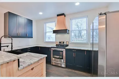 922 Vine Street, Hamilton, OH 45011 - Photo 11