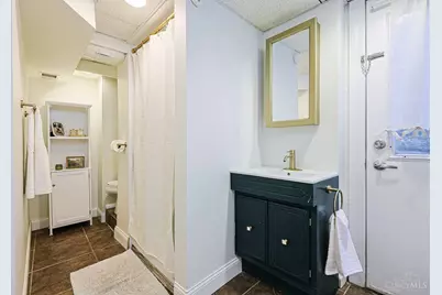 342 Durrell Avenue, Wyoming, OH 45215 - Photo 37