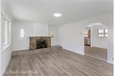 7936 Eagle Creek Road, Cincinnati, OH 45247 - Photo 11