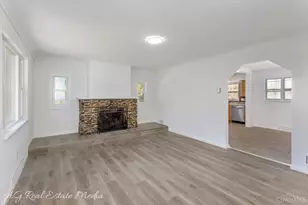 7936 Eagle Creek Rd, Cincinnati, OH 45247 - Photo 11