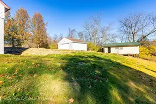 7936 Eagle Creek Rd, Cincinnati, OH 45247 - Photo 37