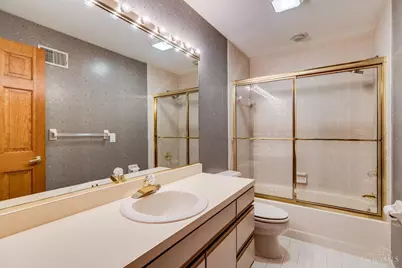 9883 Fawnrun Court, Evendale, OH 45241 - Photo 37