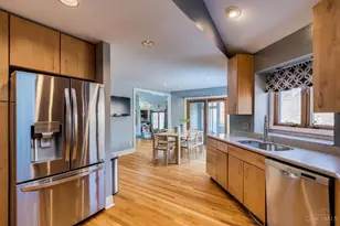 9883 Fawnrun Ct, Evendale, OH 45241 - Photo 17