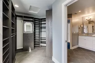 9883 Fawnrun Ct, Evendale, OH 45241 - Photo 25