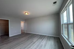 1181 Blue Spruce Ln, Wilmington, OH 45177 - Photo 7