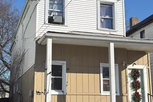 524 Maple St, Cincinnati, OH 45216 - Photo 1