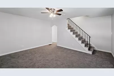 2807 W Galbraith Road, Cincinnati, OH 45239 - Photo 9