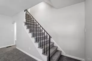 2807 W Galbraith Rd, Cincinnati, OH 45239 - Photo 25