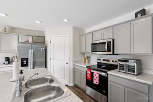 214 River Hts Dr, New Richmond, OH 45157 - Photo 15