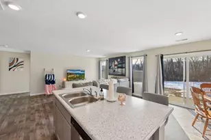 214 River Hts Dr, New Richmond, OH 45157 - Photo 11