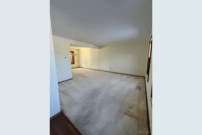 6578 Charlesgate Rd, Huber Heights, OH 45424 - Photo 7