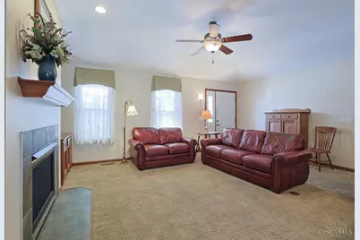 537 Cider Mill Way, Tipp City, OH 45371 - Photo 5