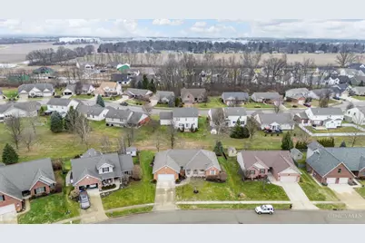 537 Cider Mill Way, Tipp City, OH 45371 - Photo 35
