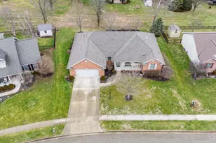 537 Cider Mill Way, Tipp City, OH 45371 - Photo 37