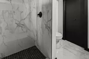 2736 Atlantic Ave, Cincinnati, OH 45209 - Photo 41