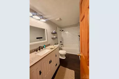 236 Fairborn Drive, Hamilton, OH 45013 - Photo 9