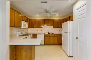 4911 N Arbor Woods Ct, Green Township, OH 45248 - Photo 13