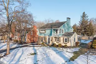 6602 Miami Bluff, Mariemont, OH 45227 - Photo 3