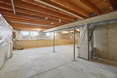 1185 Bonniebrook Drive, Miamisburg, OH 45342 - Photo 33