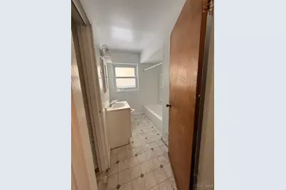 1516 Kumler Avenue, Dayton, OH 45406 - Photo 5