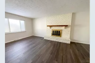 1719 Lindenhall Drive, Loveland, OH 45140 - Photo 9