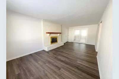 1719 Lindenhall Drive, Loveland, OH 45140 - Photo 3