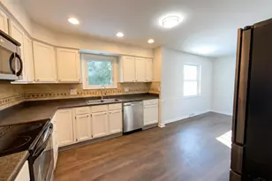 1719 Lindenhall Dr, Loveland, OH 45140 - Photo 11