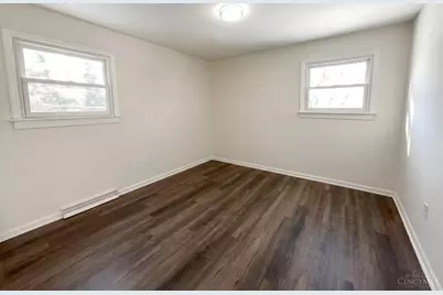 1719 Lindenhall Drive, Loveland, OH 45140 - Photo 19