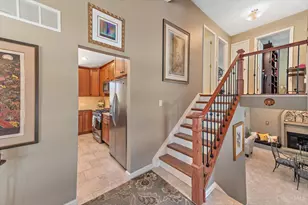 9621 Iris Dr, West Chester, OH 45241 - Photo 3