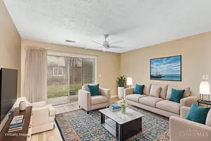 830 Carrington Pl, Loveland, OH 45140 - Photo 3