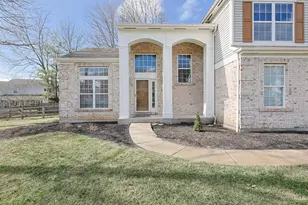 1034 Windsor Ct, Union Township, OH 45245 - Photo 3