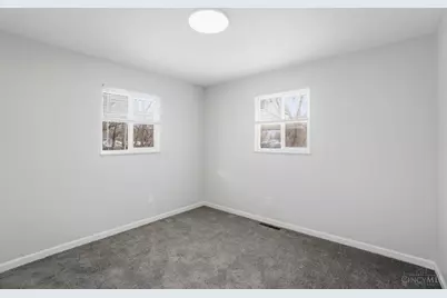 1876 Roosevelt Avenue, Cincinnati, OH 45240 - Photo 15