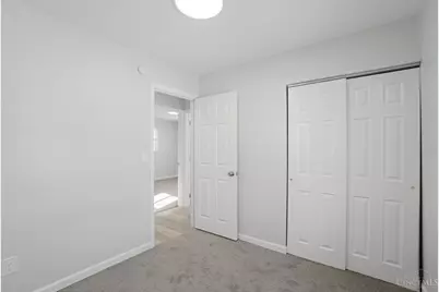 1876 Roosevelt Avenue, Cincinnati, OH 45240 - Photo 27