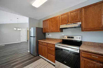 6352 Lakota Meadows Drive, Liberty Township, OH 45044 - Photo 11