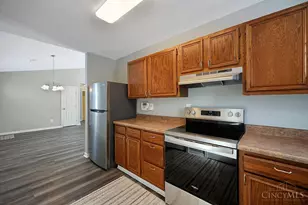 6352 Lakota Meadows Dr, Liberty Township, OH 45044 - Photo 11