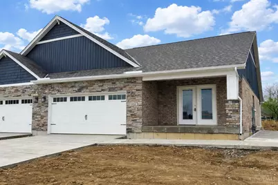 1924 Tipperary Drive, Middletown, OH 45042 - Photo 1