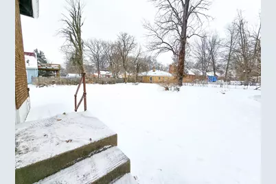 2048 W Galbraith Road, Cincinnati, OH 45239 - Photo 13