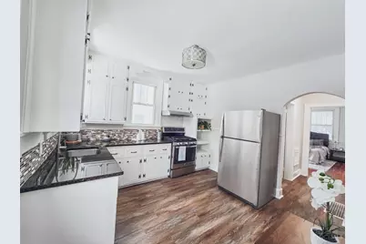 2048 W Galbraith Road, Cincinnati, OH 45239 - Photo 5