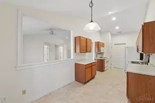 8021 Pinnacle Point Dr, West Chester, OH 45069 - Photo 25