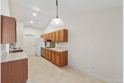 8021 Pinnacle Point Drive #204, West Chester, OH 45069 - Photo 7