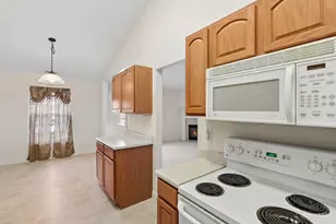 8021 Pinnacle Point Dr, West Chester, OH 45069 - Photo 31