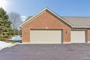 8021 Pinnacle Point Dr, West Chester, OH 45069 - Photo 17