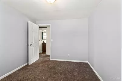 5623 Kay Drive, Miami Township, OH 45150 - Photo 17