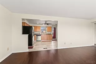 5623 Kay Dr, Miami Township, OH 45150 - Photo 7