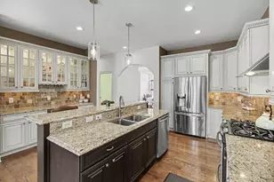 633 Athens Ave, Cincinnati, OH 45226 - Photo 11