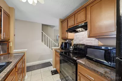 9570 Stateland Court, Colerain Township, OH 45251 - Photo 9