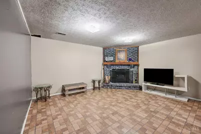 9570 Stateland Court, Colerain Township, OH 45251 - Photo 17