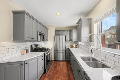 4153 Paxton Woods Lane, Cincinnati, OH 45209 - Photo 9