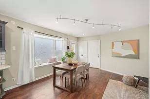 4153 Paxton Woods Ln, Cincinnati, OH 45209 - Photo 7